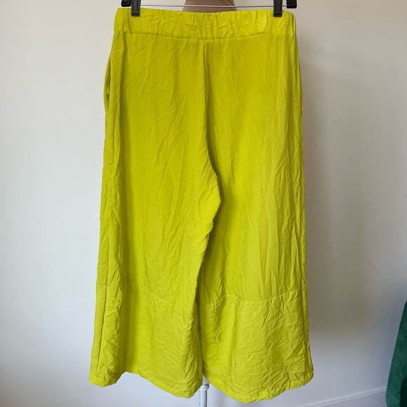 Chiara Cocol Guia Lime Green Lagenlook Cropped Crinkle High Rise Pants EUC Sz L - Picture 5 of 10